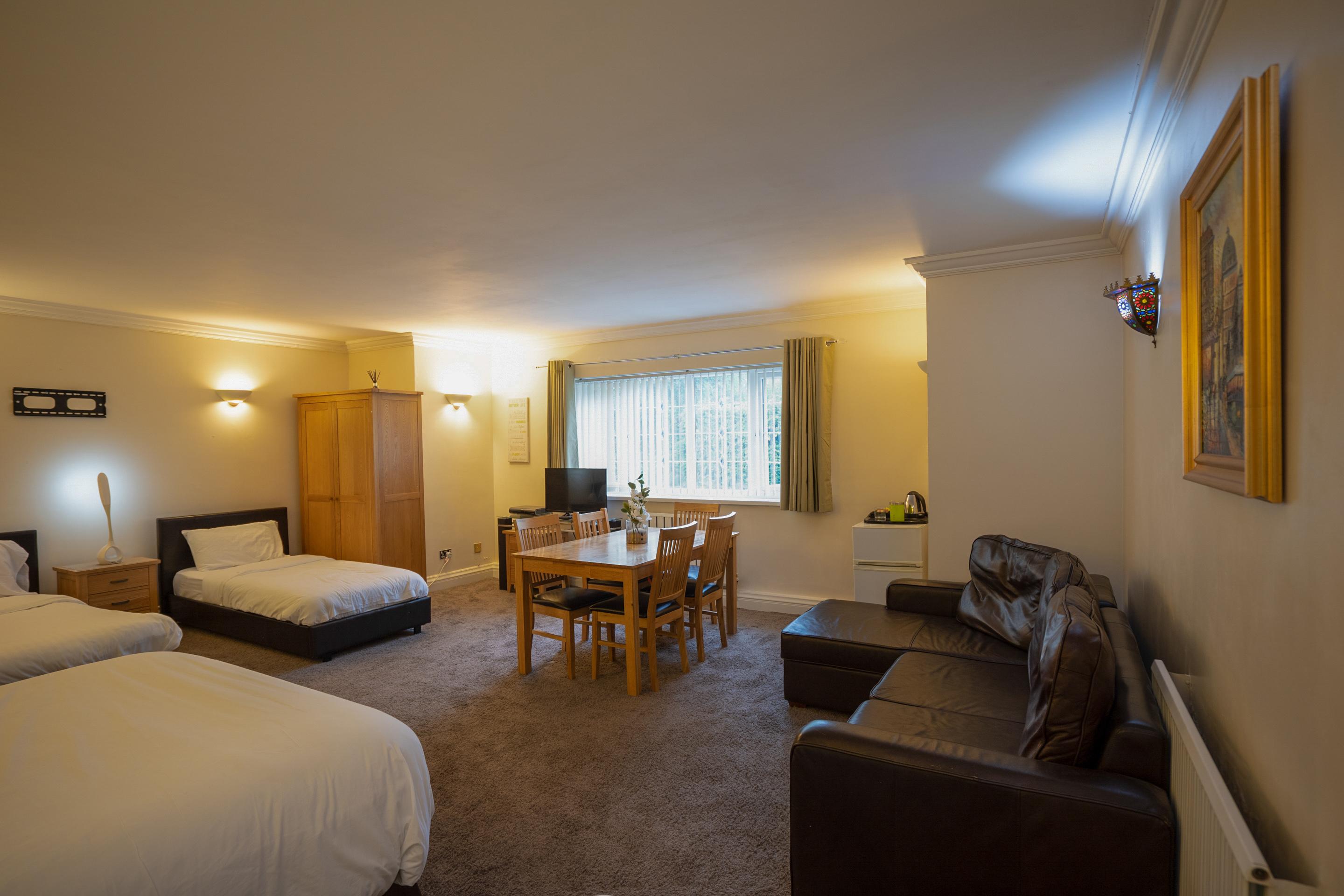 Oyo Oakcroft Guest House Manchester Airport Ringway Екстер'єр фото