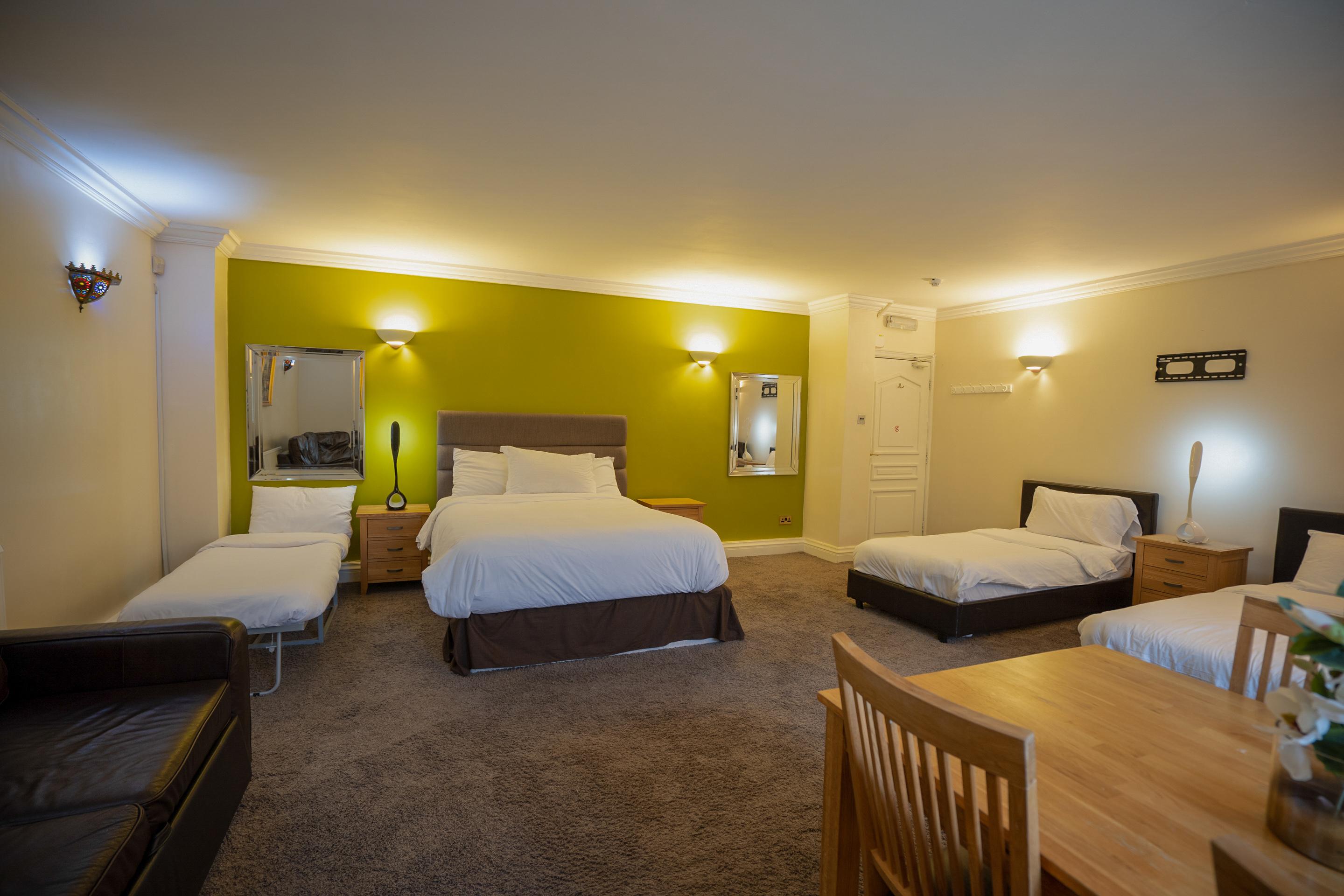 Oyo Oakcroft Guest House Manchester Airport Ringway Екстер'єр фото